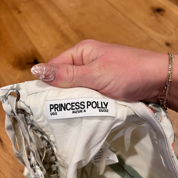 Brand new never worn Princess Polly size 0 adjustable corset top - Picture 2 of 3